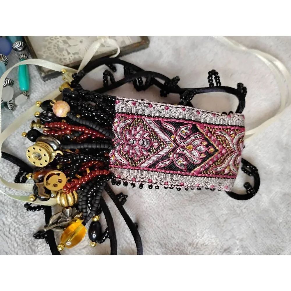 Random Handmade Jewelry Bundle - Picture 5 of 7